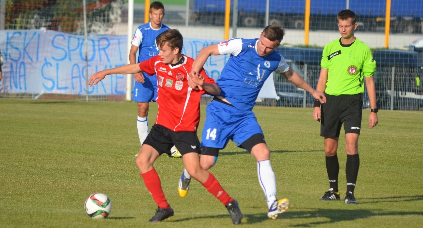 Gorzowskie derby znów zaskoczyły. Piast wywiózł punkt z Olimpijskiej