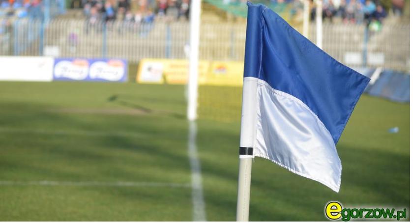 Hat-trick Błajewskiego i pewne zwycięstwo Stilonu nad BKS Stalą