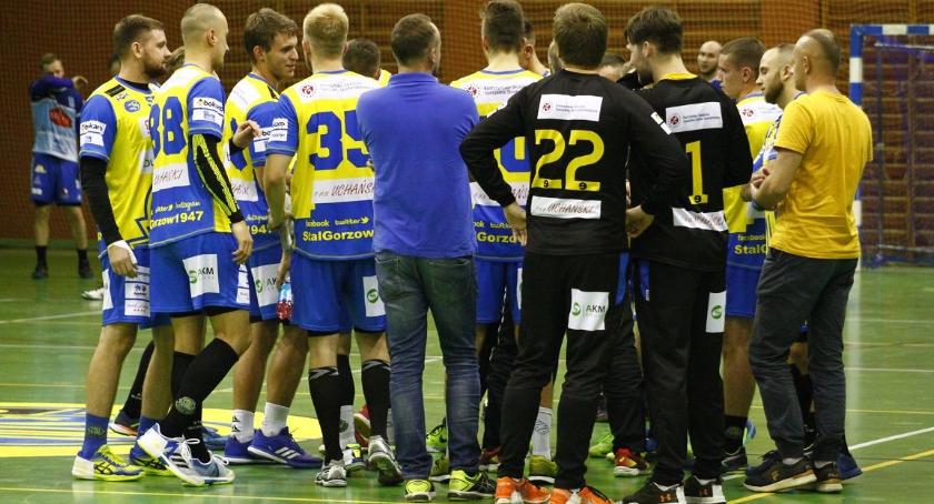 Przetrzebiona Stal postawiła się Nielbie