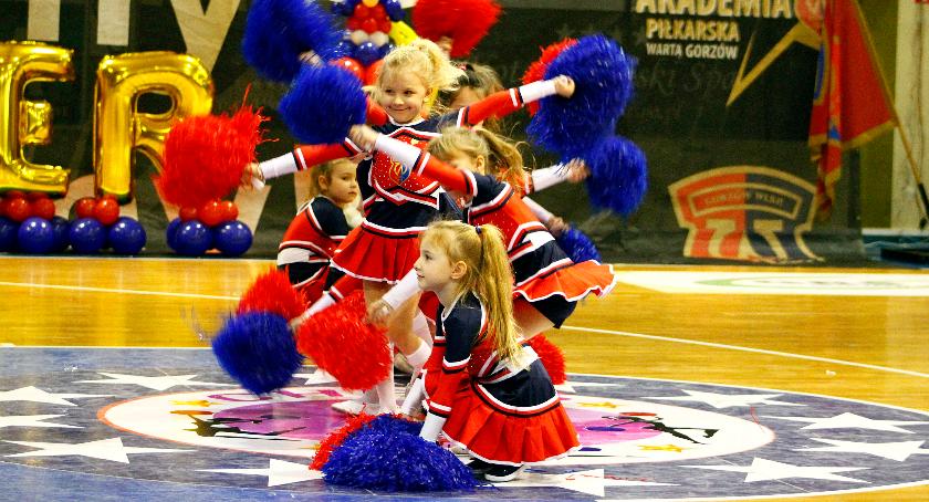 Taniec, rywalizacja i doping - Warta pokazała Gorzowowi cheerleading
